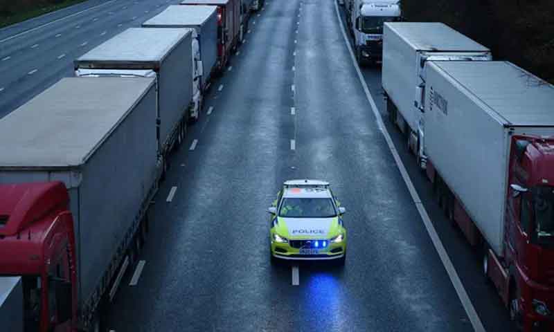 برطانیہ اور فرانس میں آج سے سرحدیں کھولنے پر اتفاق