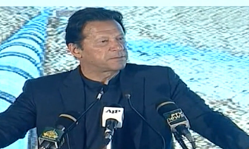 بڑے بڑے ڈاکوؤں پر ہاتھ پڑا ہے، یہ ہے تبدیلی، وزیراعظم