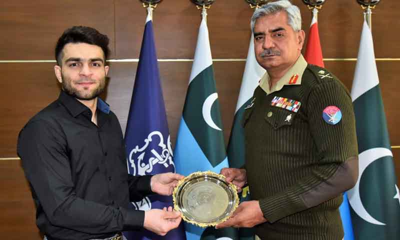 بھارتی کھلاڑی کو ناک آؤٹ کرنیوالے احمد ولورین کی ڈی جی آئی ایس پی آر سے ملاقات