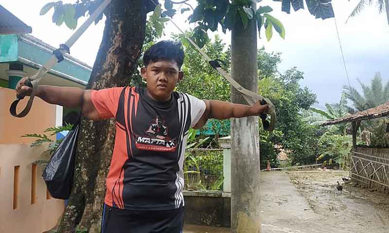 200کلو وزنی بچہ سب کیلئے اچھی مثال