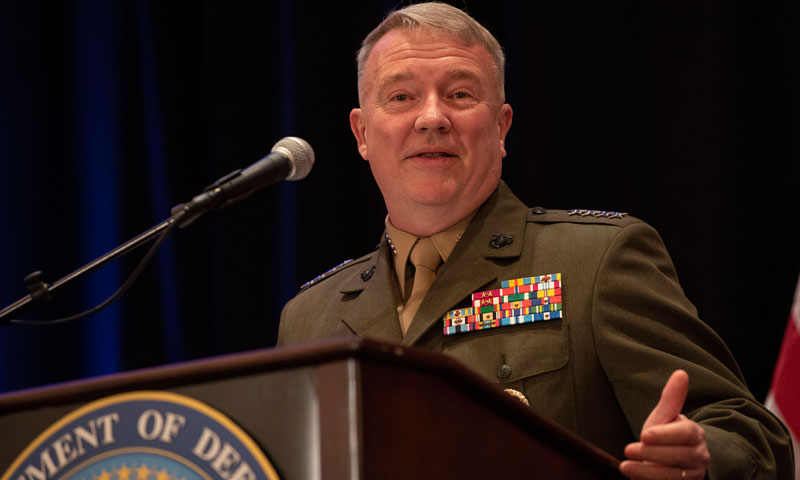 افغانستان میں القاعدہ اور داعش کے دوبارہ فعال ہوجانے کا خدشہ ہے، جنرل میکنزی