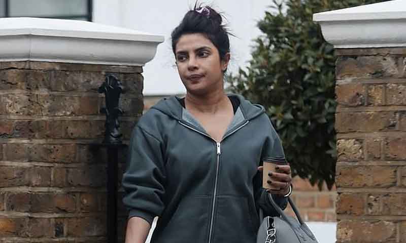 ملکہ حسن میک اپ کے بغیر