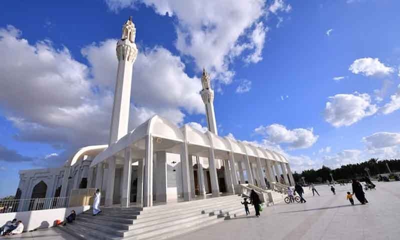 سعودی عرب میں مساجد کھل گئیں