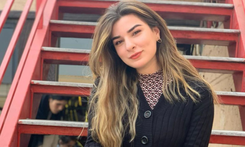 اکاؤنٹنگ: پاکستانی طالبہ دنیا میں اول نمبر، قوم کا سر فخر سے بلند