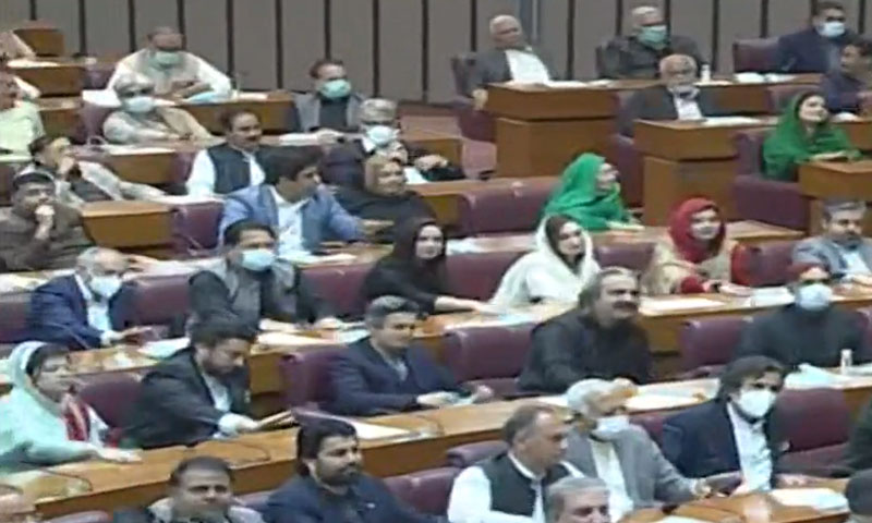 اعتماد کا ووٹ: قومی اسمبلی کا اجلاس جاری