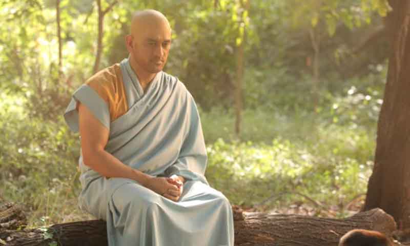 دھونی بھکشو بن گئے؟