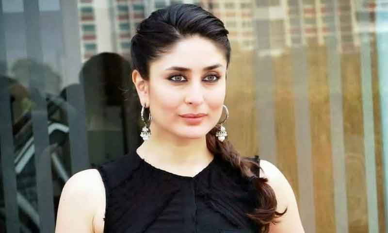 دوسرے بیٹے کی پیدائش کے بعد کرینہ کی پہلی سیلفی