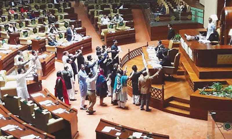 سینیٹ الیکشن میں ہاتھ کرنے والوں کے نام وزیراعظم کو دے دیئے، جی ڈی اے