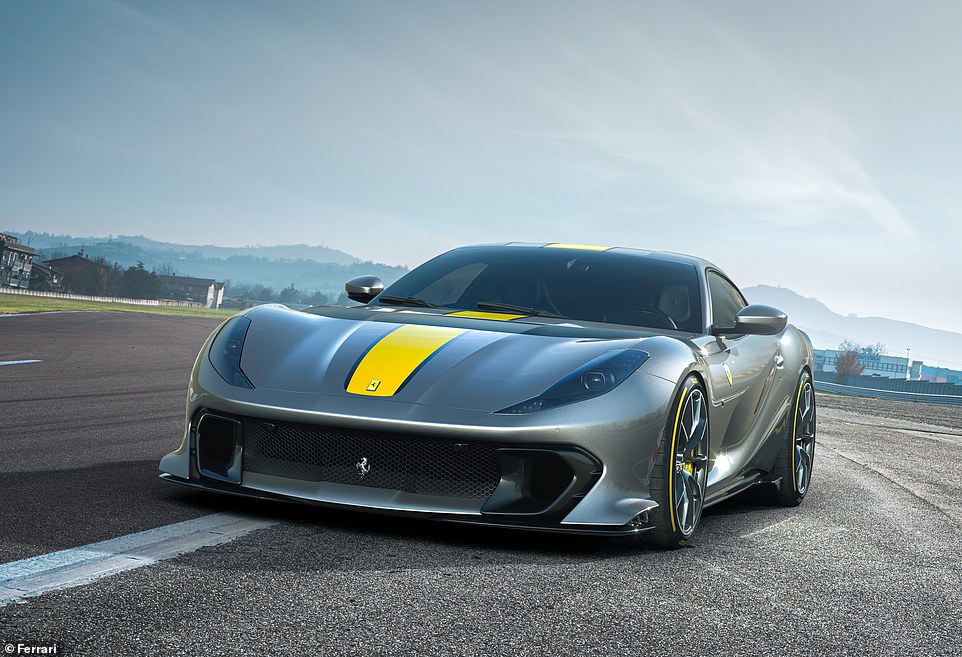 فراری نے اپنی نئی جدید ترین کار کی تصاویر جاری کر دی