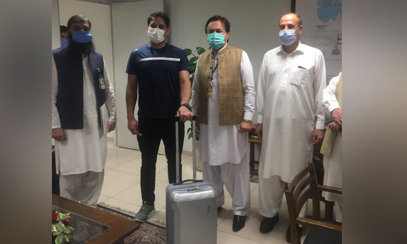 سی اے اے: مسافر کو 15لاکھ روپے مالیت کا گمشدہ ہینڈ کیری واپس کردیا