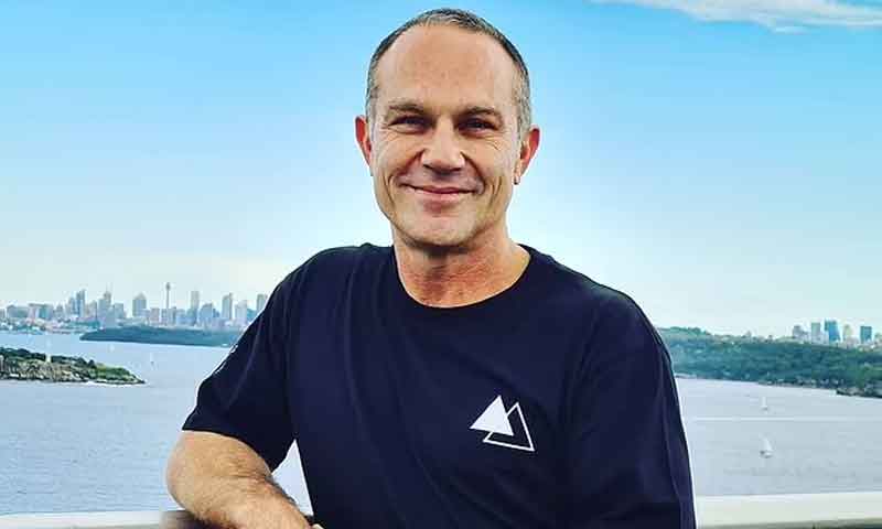 آسمان سے گرا کھجور میں اٹکا ، آسٹریلین کرکٹر کا حال