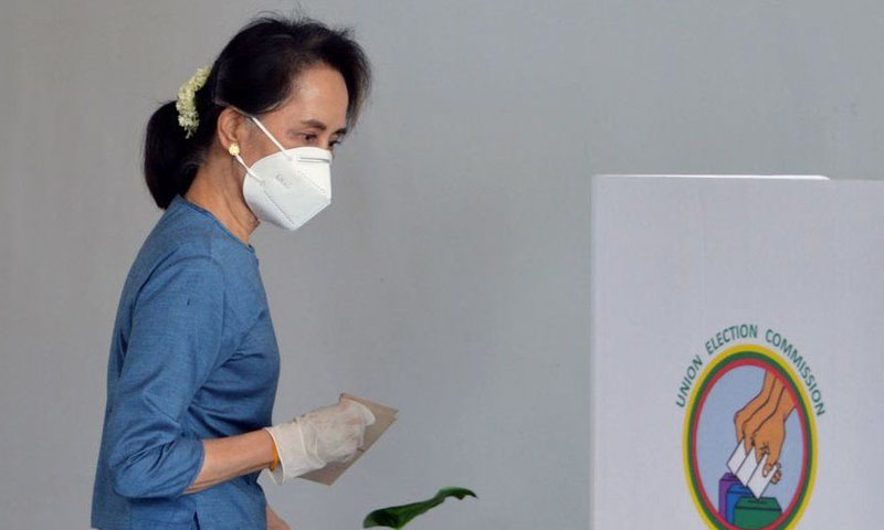 آنگ سان سوچی نظر بندی کے 3 ماہ بعد پہلی بار عدالت میں پیش