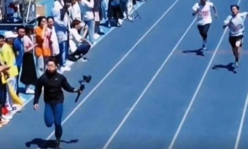 سومیٹر ریس کا انوکھا چیمپئن