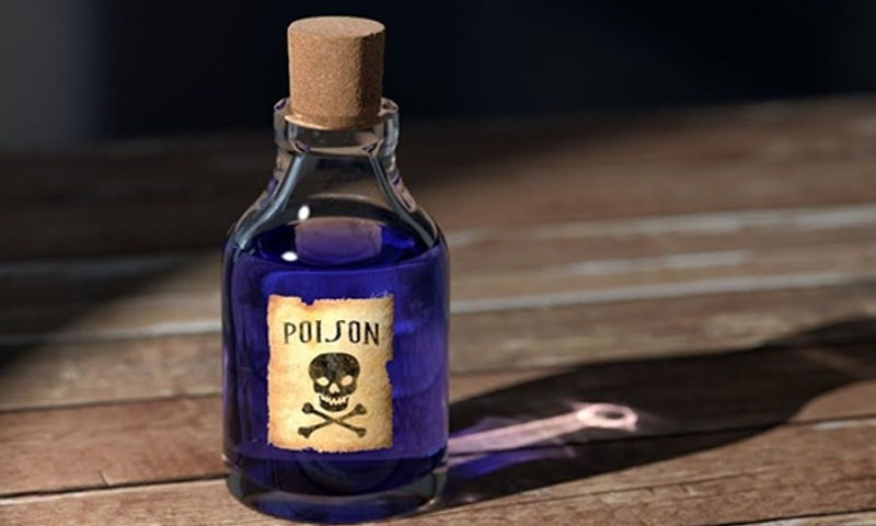 کشمیر: والد کی ڈھائی سال سے تنخواہ روکنے پر نوجوان بیٹے نے جان دیدی