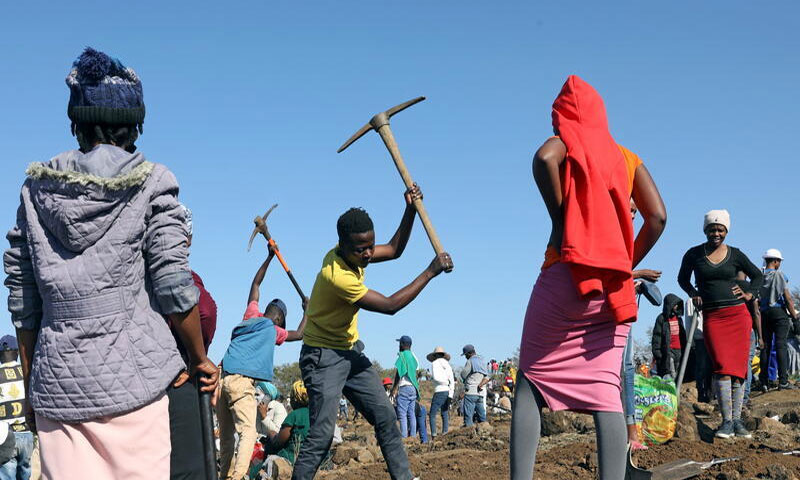 جنوبی افریقہ، شہریوں نے پتھروں کو قیمتی خزانہ سمجھ لیا