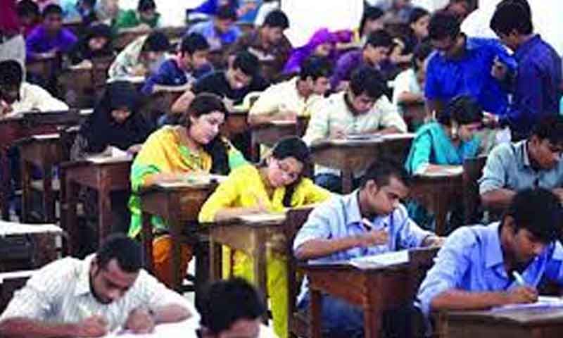 طلبا کو مشروط طور پر یونیورسٹیز میں داخلے کی اجازت