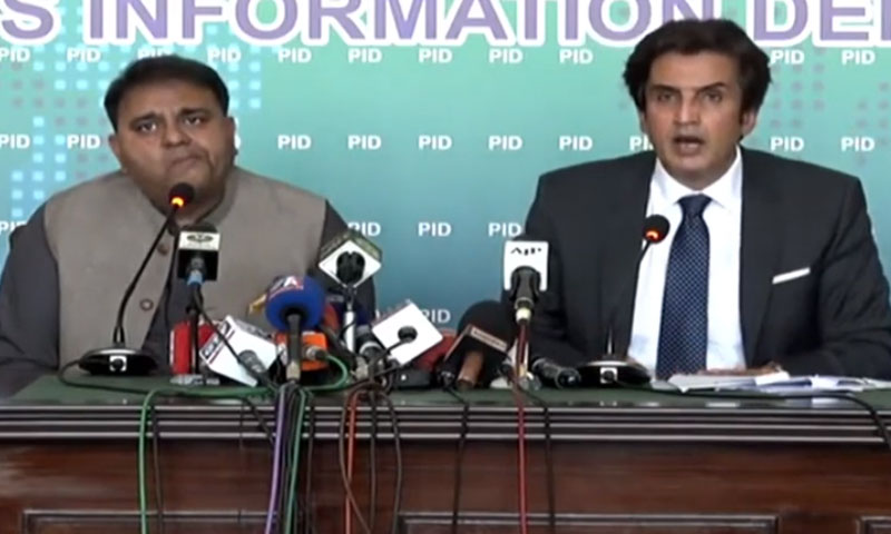 پاکستان میں گاڑیوں کی قیمتوں میں کمی ہو گی، خسرو بختیار