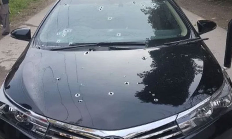 نوشہرو فیروز میں کار پر فائرنگ، 4 افراد جاں بحق