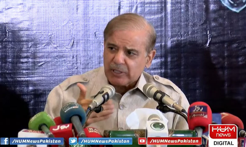 خود کو نہیں بدلا تو ملک میں خونی انقلاب آسکتا ہے، شہباز شریف کا انتباہ