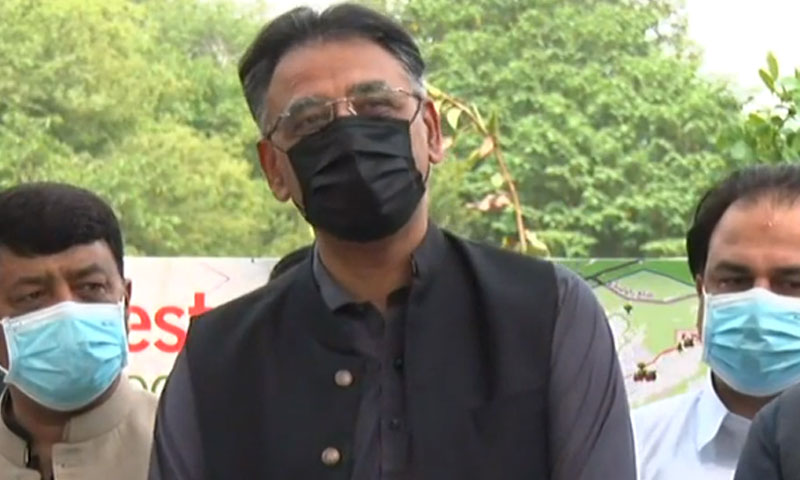 کورونا: پاکستان نے دیگر ممالک کی نسبت بہتر کارکردگی دکھائی ہے، اسد عمر