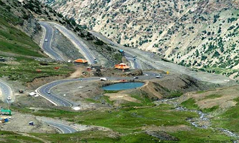 ہوشیار: ناران نیشنل ہائی وے آئندہ تین روز کے لیے بند