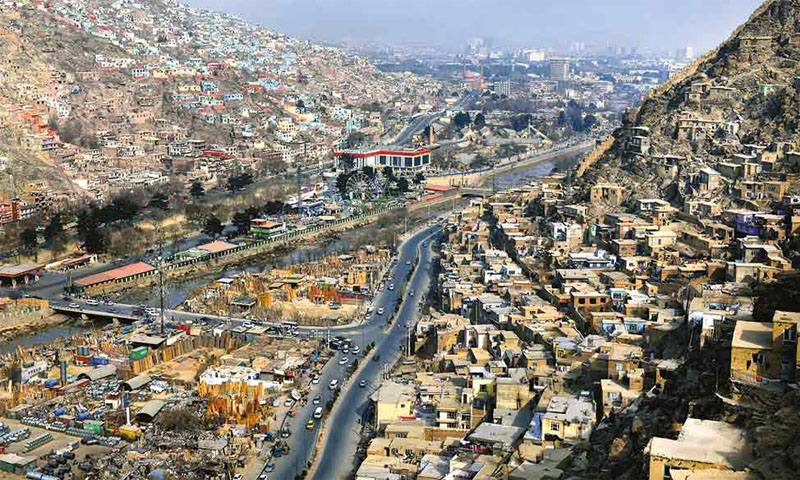 افغانستان میں کتنی قومیں اور کتنی زبانیں ہیں؟