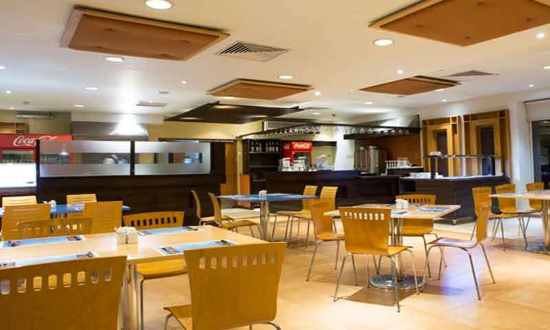 پنجاب کے 4 بڑے شہروں میں انڈور تقریبات پر مکمل پابندی