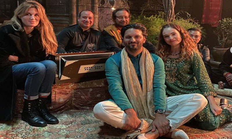 جمائما گولڈ اسمتھ کو راحت فتح عل خان کی موسیقی اچھی لگی