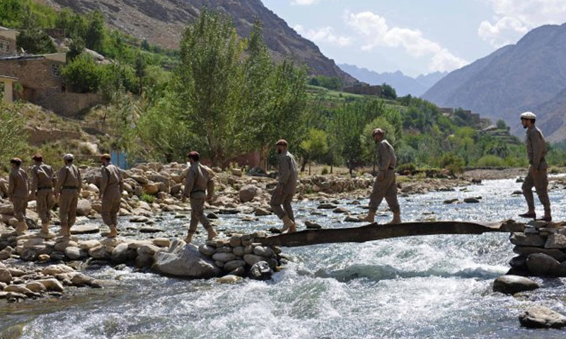 پنجشیر: لڑائی شروع، جھڑپیں جاری، فریقین کے بھاری نقصان پہنچانے کے دعوے