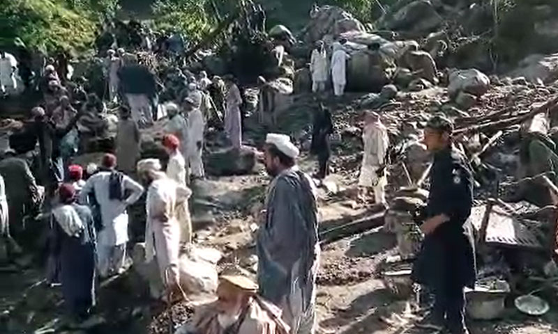 تورغر میں آسمانی بجلی گرنے سے 11 افراد جاں بحق