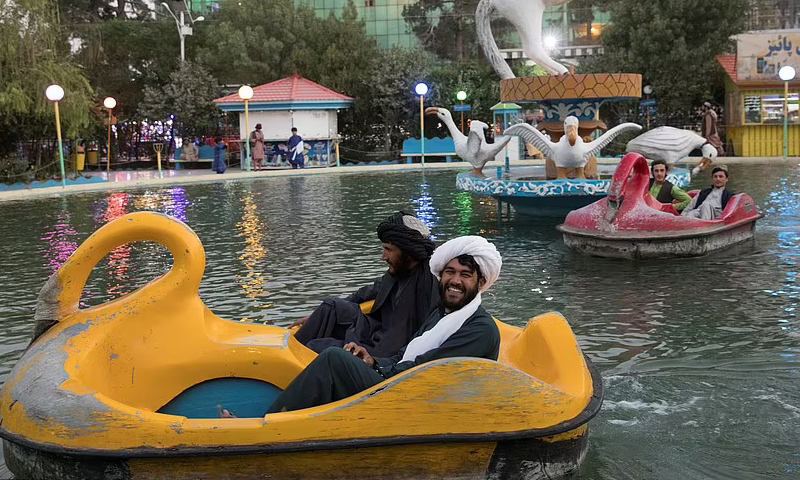 افغانستان میں کاروبارِ زندگی معمول کے مطابق چلنے لگا