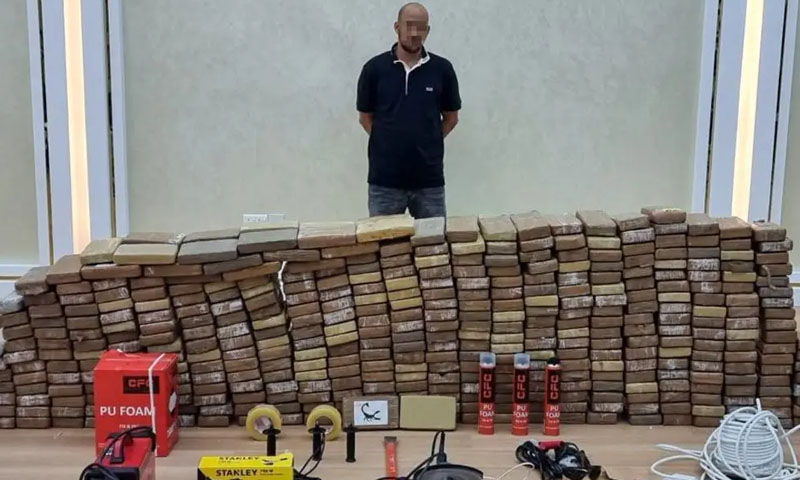 دبئی: پولیس کا آپریشن بچھو، 23 ارب روپے سے زائد مالیت کی کوکین برآمد