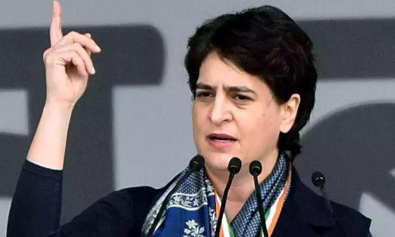 گندے گیسٹ ہاؤس میں قید پریانکا گاندھی کی جھاڑو سے صفائی، ویڈیو وائرل