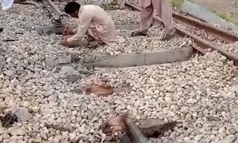 سکھر: ریلوے ٹریک پر کریکر دھماکہ، ٹریک3گھنٹے بعد بحال