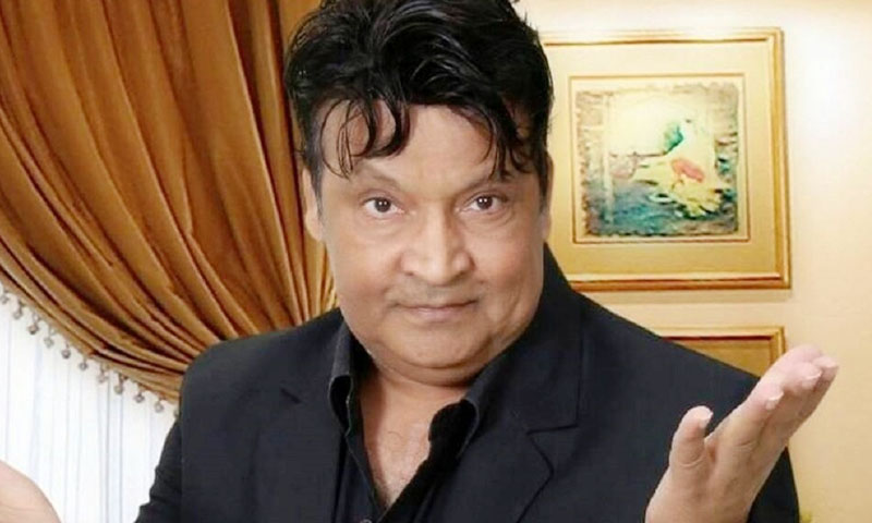 کراچی: انڈر پاس اور شاہراہ لیجنڈ اداکار عمر شریف کے نام سے منسوب