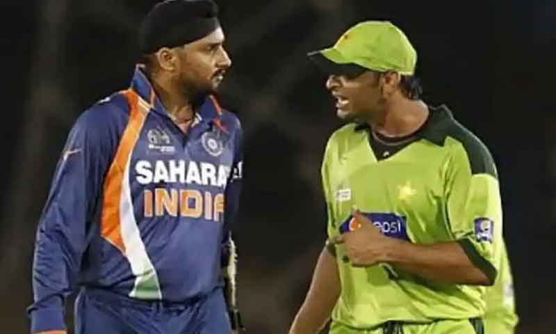 شعیب اختر کو واک اوور کا طنز کرنے والے ہربھجن سنگھ کی تلاش