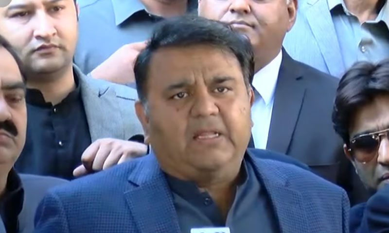 ذخیرہ اندوزوں کیخلاف سندھ میں کچھ نہیں ہورہا، خود ملوث ہیں: فواد چودھری