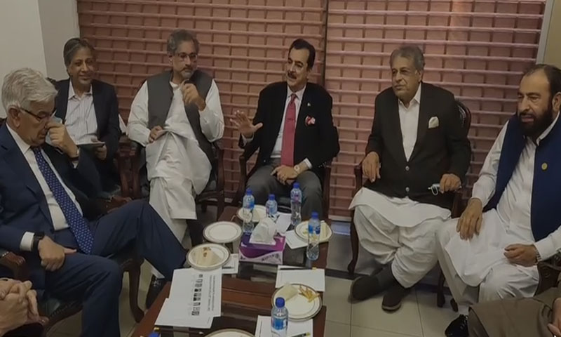 حکومت 30 بلز منظور کرانیکے کیلئے کوشاں: اپوزیشن نے ناکام کرنیکی حکمت عملی بنالی