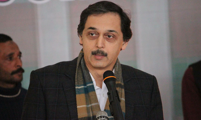 وزیراعلیٰ نے ملاقات میں افسران کے تبادلوں پر اعتراض نہیں کیا تھا، شہزاد ارباب