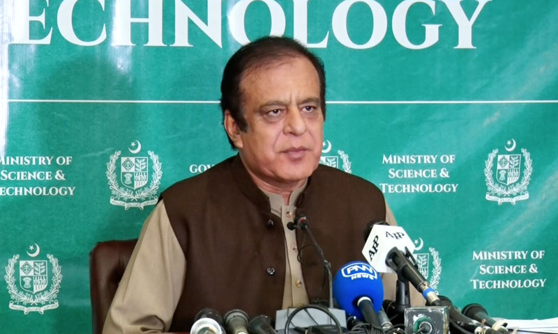 بلاول کی کانپیں ٹانگ رہی تھیں، اب تو آصف زرداری کی کانپیں ٹانگ رہی ہیں، شبلی فراز