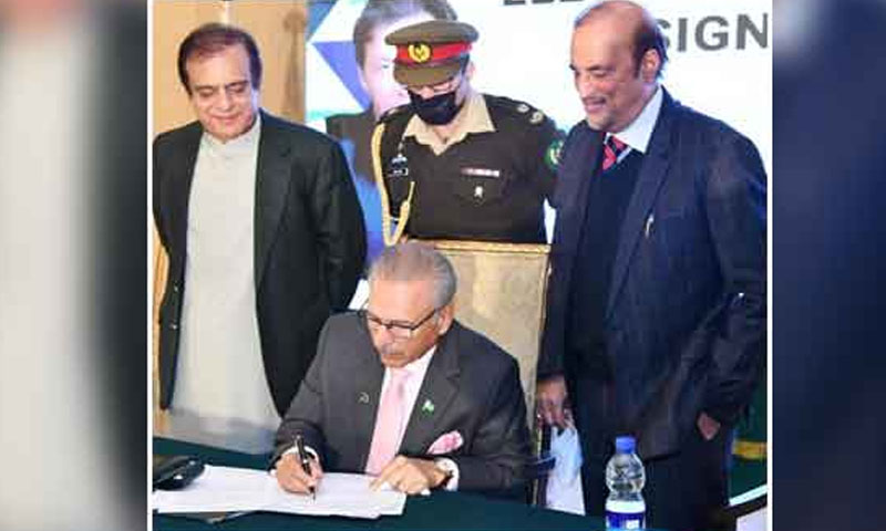 انتخابی اصلاحات بل: صدر مملکت ڈاکٹر عارف علوی نے دستخط کردیے