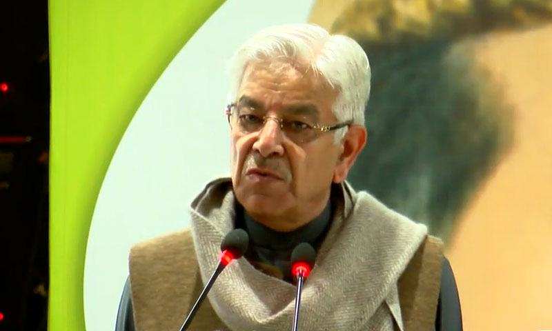 پیپلز پارٹی کا کابینہ میں نہ بیٹھنا خطرہ، کبھی بھی حکومت گراسکے گی، خواجہ آصف