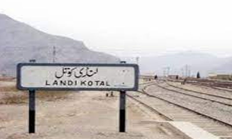 لنڈی کوتل بازار کے قریب گاڑی پر فائرنگ، 4 جاں بحق، 3 زخمی