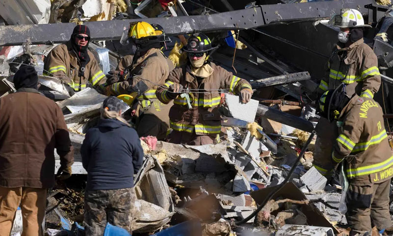 امریکہ: طوفانی بگولوں کی تباہی، 94 افراد ہلاک، درجنوں لاپتہ، سینکڑوں مکانات مسمار