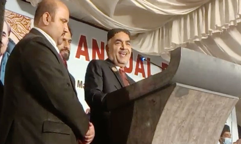 جس قوم کے پاس لائبریری ہو وہ کبھی زوال پذیر نہیں ہوتی، چیف جسٹس سندھ ہائیکورٹ