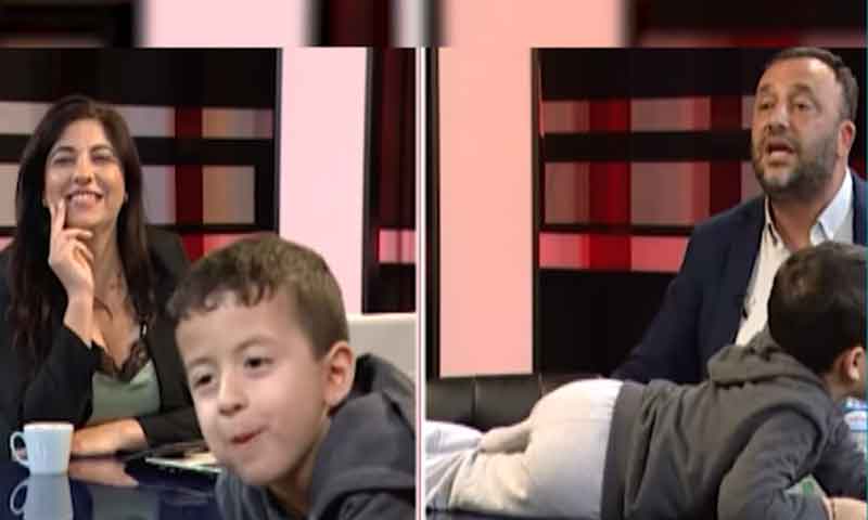 لائیو شو کے دوران بچے کی انٹری، ویڈیو وائرل