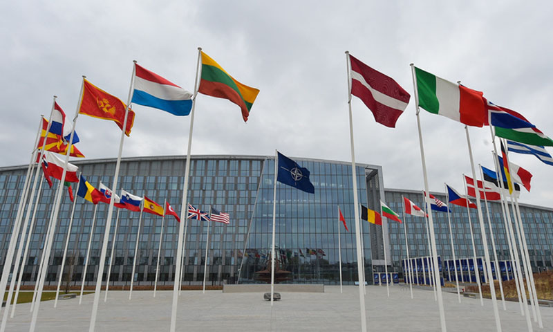 روس یوکرین تنازع: نیٹو کے سینکڑوں جنگی جہاز ہائی الرٹ ہیں، اسٹولٹن برگ