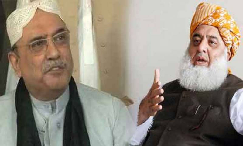 آصف زرداری کی فضل الرحمان سے ملاقات: تحریک عدم اعتماد پر گفتگو
