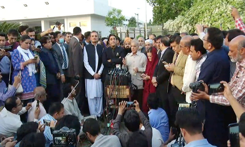 شہباز شریف کو وزیراعظم بنا کر عمران خان کو تکلیف پہنچائیں گے، مولانا اسعد