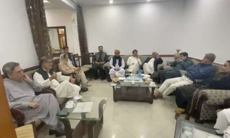 متحدہ اپوزیشن کی ایم کیو ایم پاکستان کی قیادت سے ملاقات جاری
